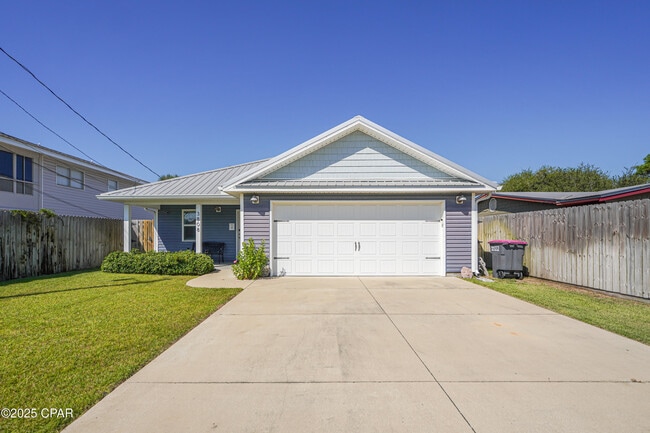 Photo - 3808 Oriole St