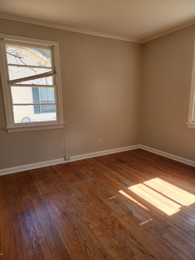 Photo - 144-146e Unidad 146