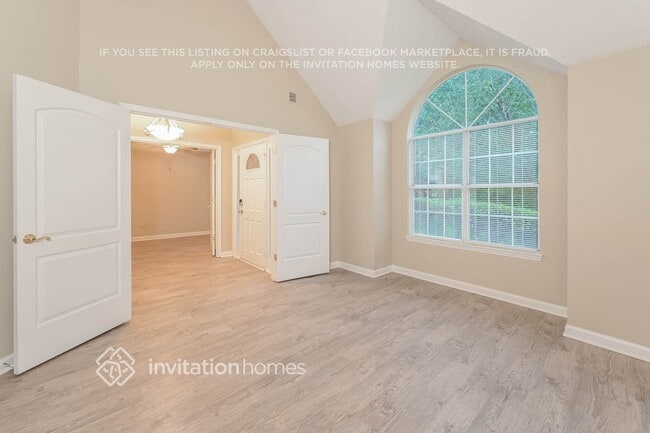 Photo - 4220 E Meadow Dr