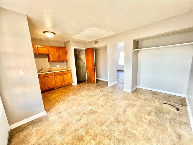 Photo - 3408 Chauncey Ave