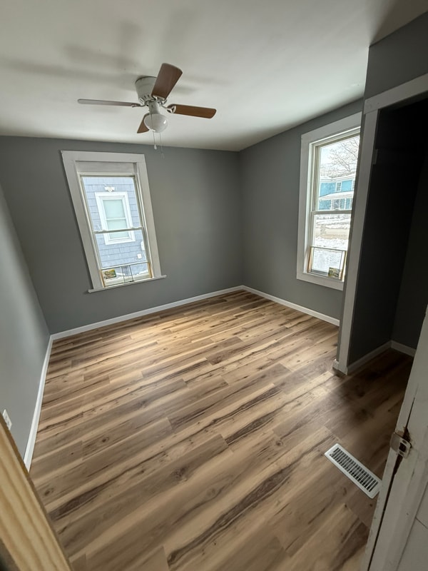 Photo - 401 W 1st St