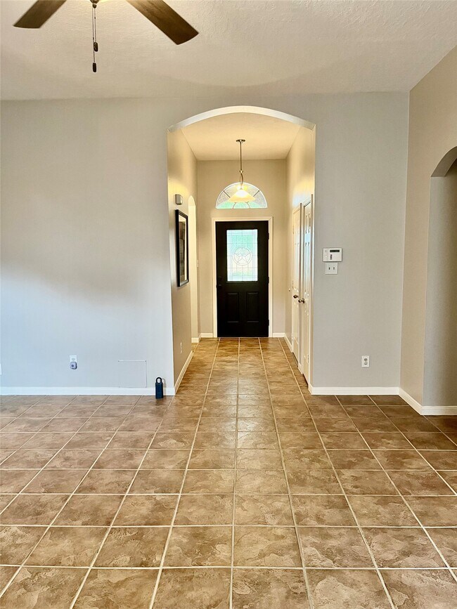 Photo - 11302 Meadowchase Dr