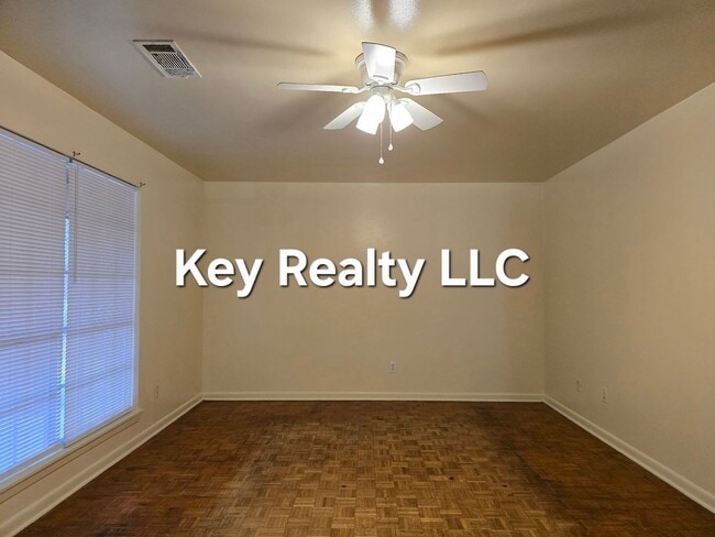 Photo - 54 Chester St