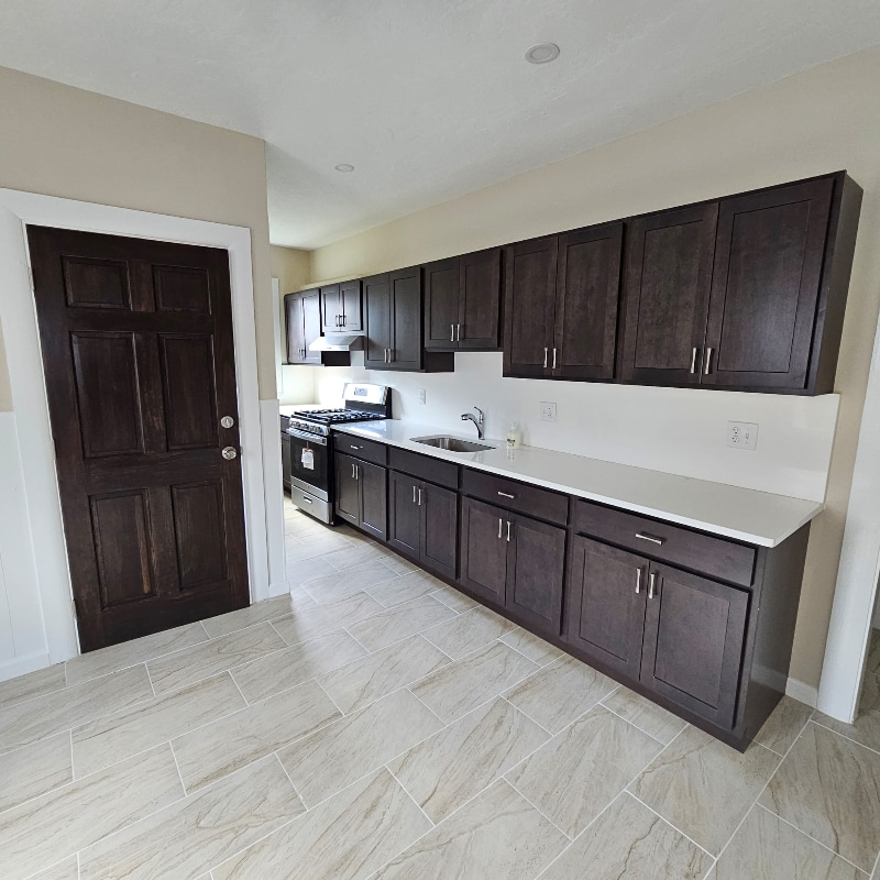 Photo - 70 Weston St Unit 2