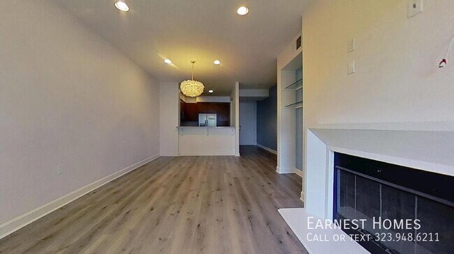 Photo - 14412 Killion St Unit 401