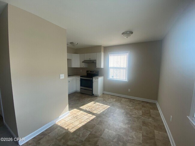 Photo - 6415 Winona St Unit B