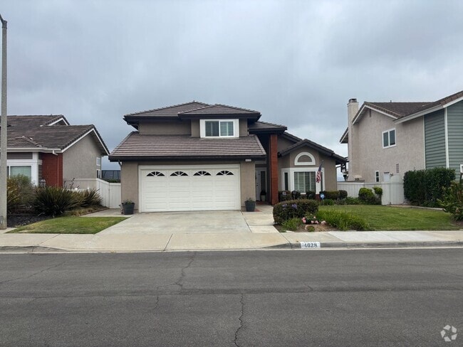 Building Photo - Stunning Carlsbad 4 Bedroom Home!