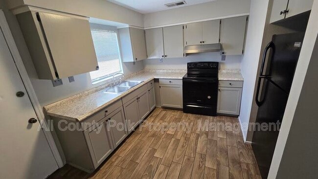 Photo - 1342 Reynolds Rd