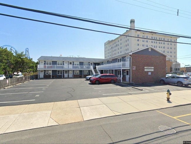 Photo - 1027 Ocean Ave Unit 10,  10