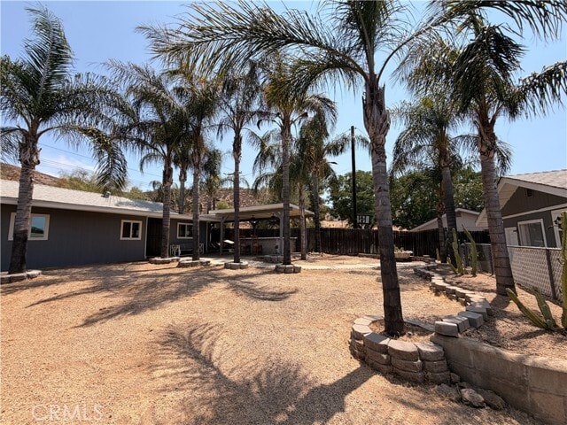 Building Photo - 258 E Hl