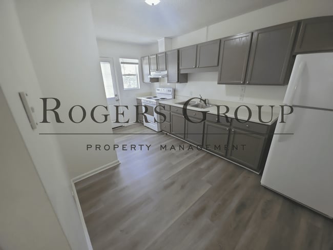 Photo - #450 - 607-609 Hicks Mill Rd Duplex Unit 607 Hicks Mill Rd