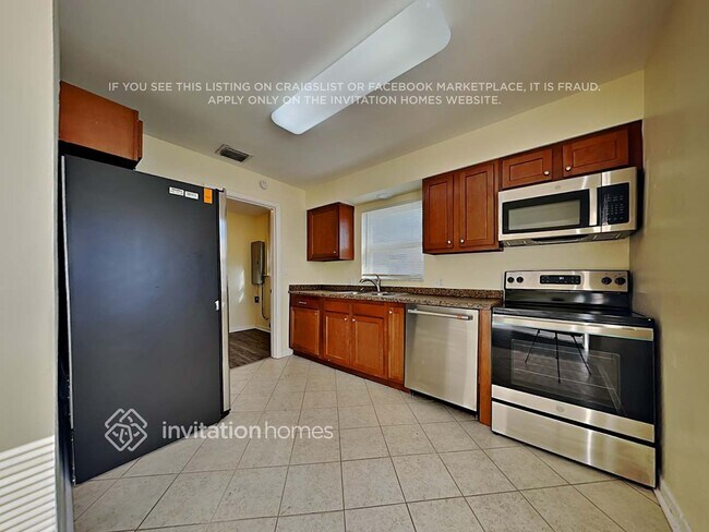 Photo - 8404 58th Way