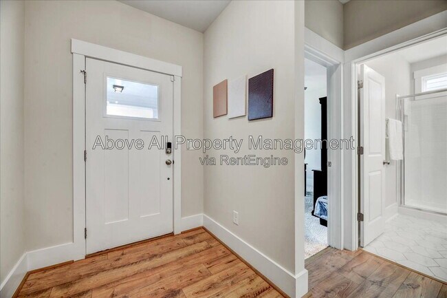 Photo - 4408 Walker Hallow St