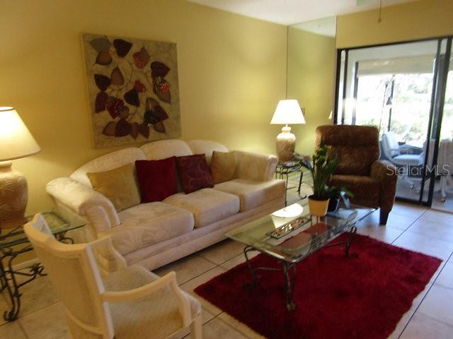255 Mission Trail S Unit E