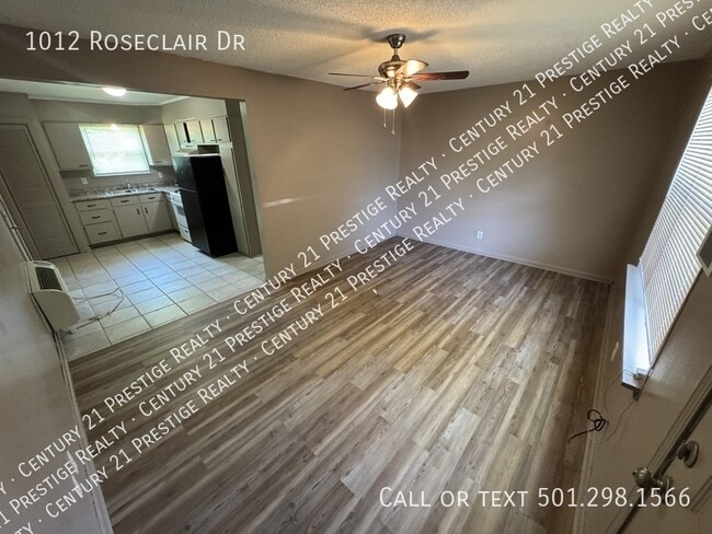 Photo - 1012 Roseclair Dr