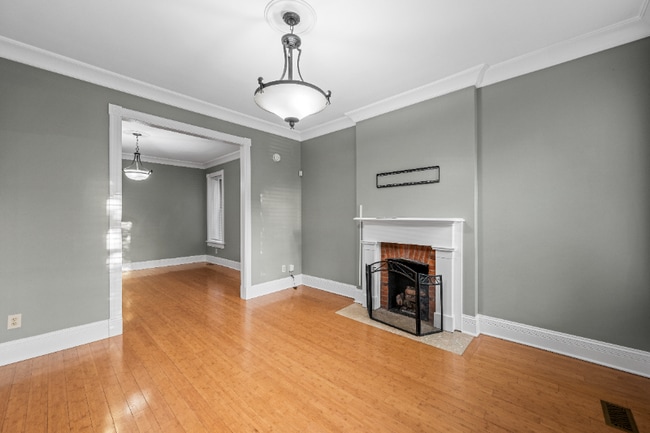 Photo - 2213 Missouri Ave