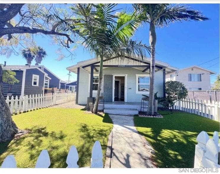 Photo - 4064 Oakcrest Dr