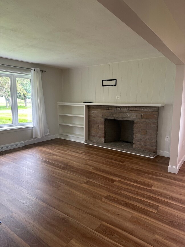 Photo - 1211 Walcrest Dr