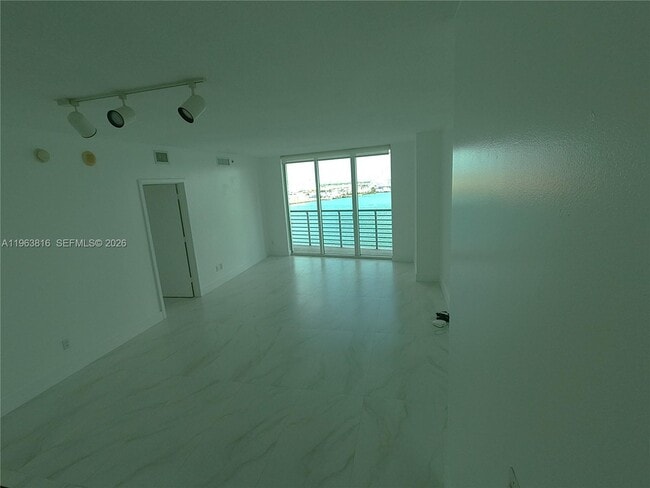 Photo - 335 S Biscayne Blvd Unit 1712