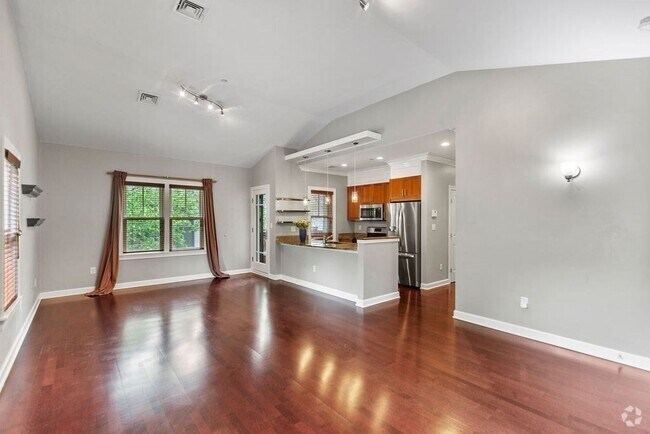 Building Photo - 121 Green St Unit 304 Rental