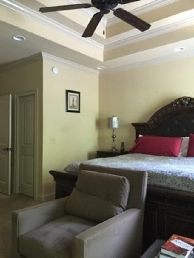 Photo - 3 Bed, 3.5 Bath Townhome – Prime Location!