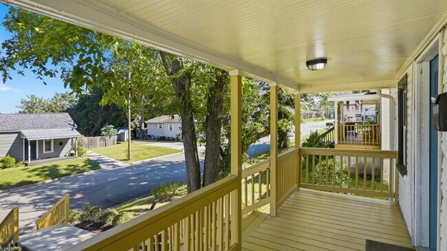 Photo - 1208 Drew St