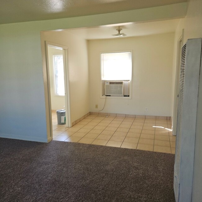 Photo - Charming 2 Bedroom Home with Large Backyard