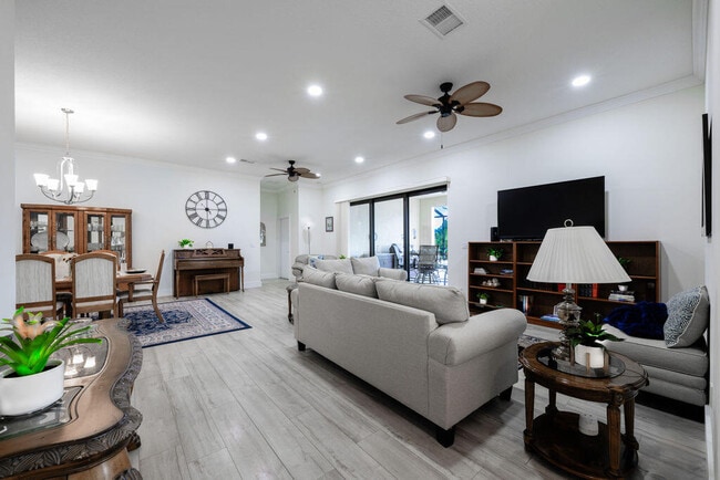 Photo - 1155 SW Bent Pine Cove