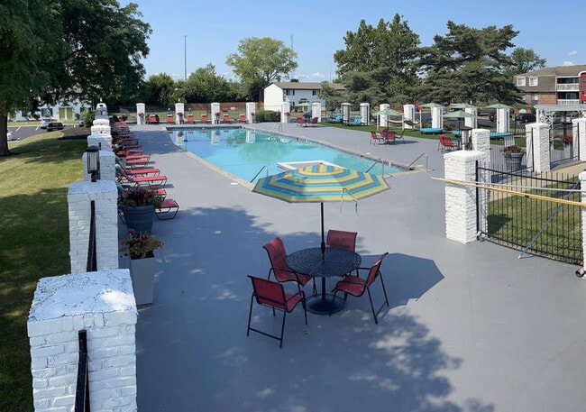 Photo - Brickyard Flats