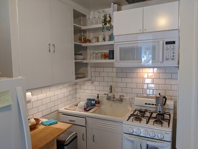 Photo - 306 Cliff St