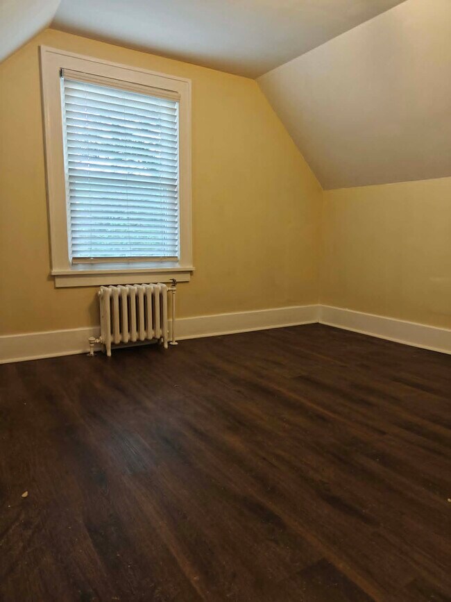 37 Bushnell St Unit A