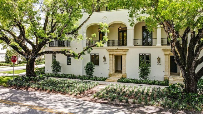 Photo - 2611 Anderson Rd