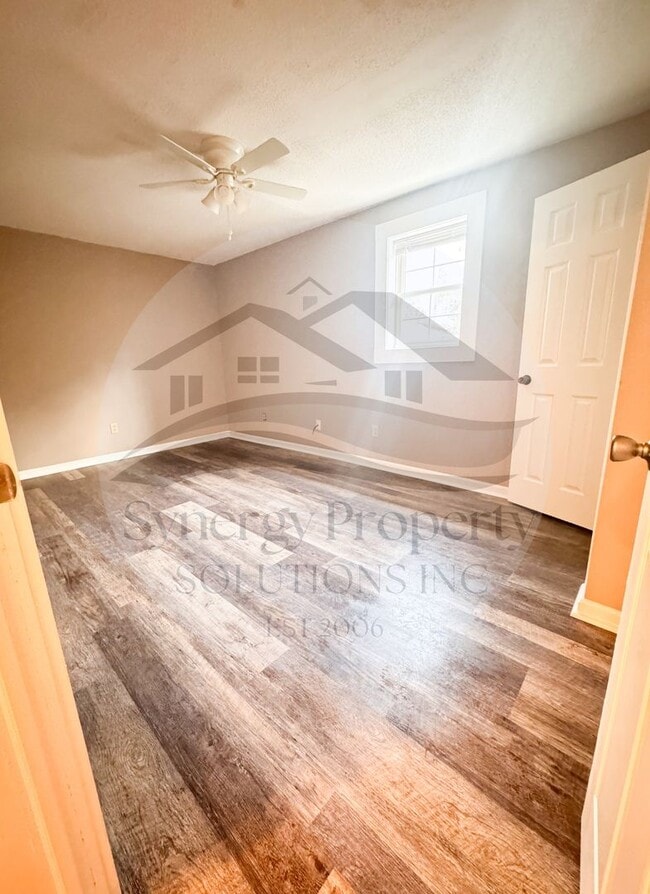 Photo - 403 Sherman Pl Unidad #2