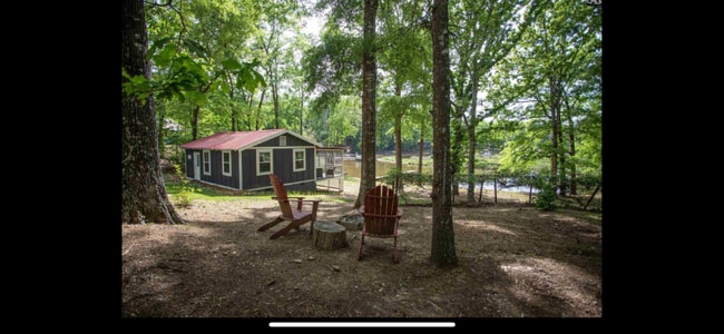 Photo - 2207 White Oak Ln