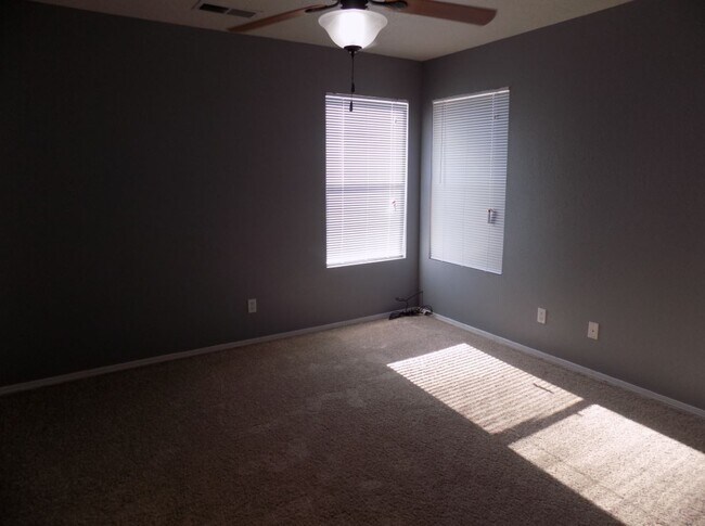 Photo - Beautiful 3 Bedroom 2 Bathroom Home Located in Ventana Ranch!!