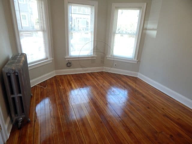 Photo - 13 Seven Pines Ave Unit 13