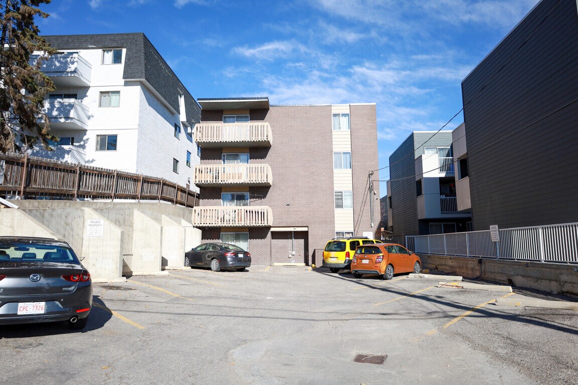Photo - Bridgeland Hillside Apartments