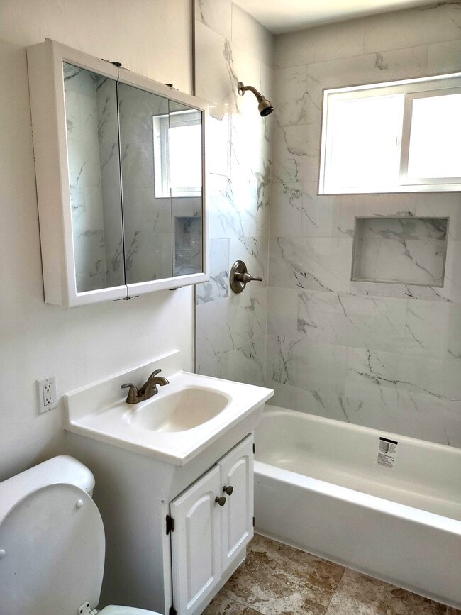 Bathroom - 10832 Westminster Ave