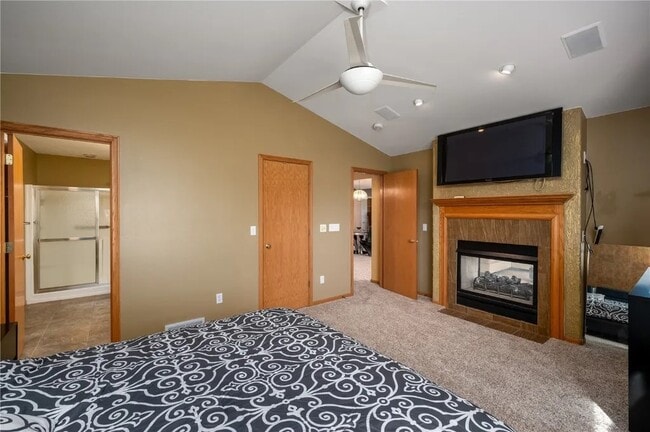 Photo - 1307 Crossings Ct NE