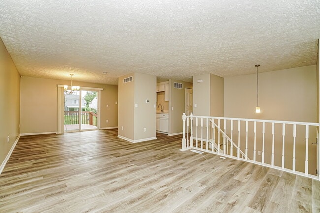 Photo - 6978 Britwell Ln