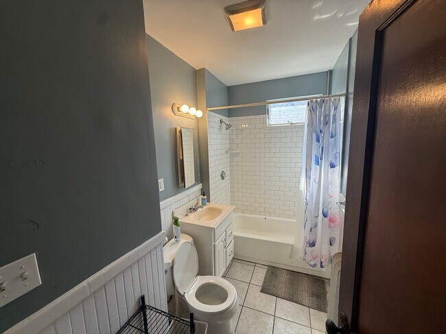 Photo - 61 Frederick Ave
