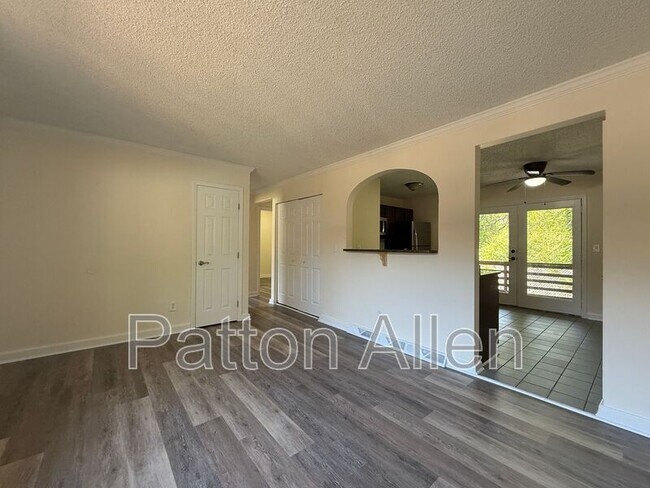 Photo - 55 Dawnwood Cir