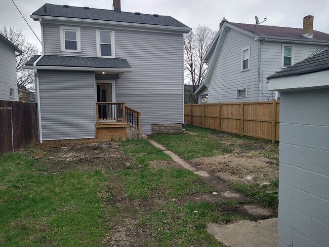 Photo - 587 S Ogden Ave