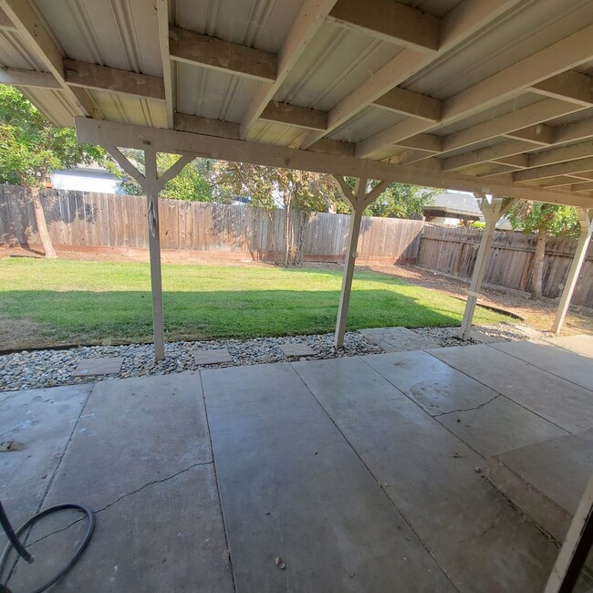 Photo - Classic 3bd/2ba single story in Livermore ...