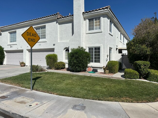 Building Photo - 2900 Soda Creek Ln