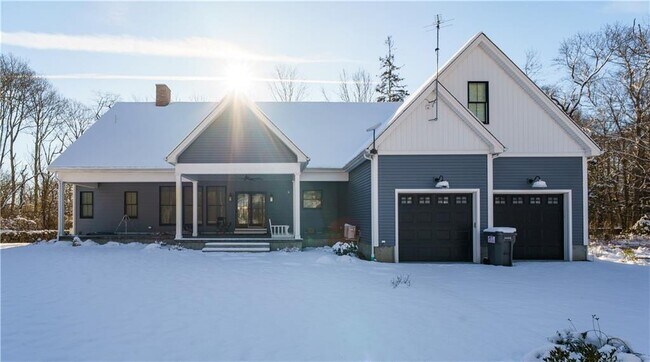 Photo - 1241 Saugatucket Rd