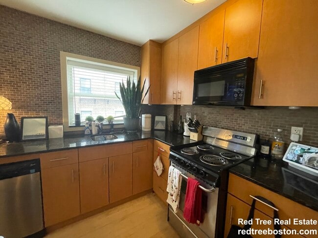 Photo - 461 Park Dr Unit 1