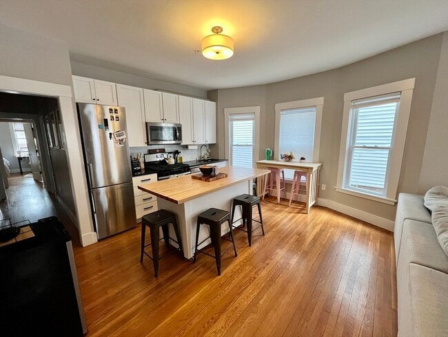 Photo - 127 Hudson St Unit 1