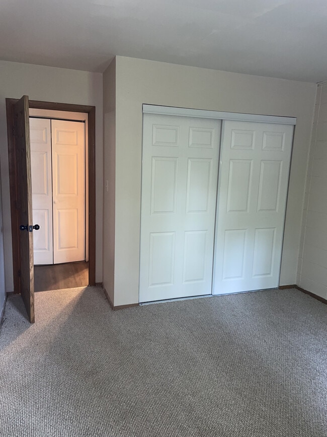 Photo - 1540 N Elizabeth St