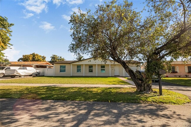 Building Photo - 12020 SW 108th St